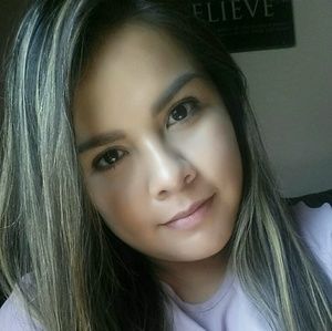 Meet your Posher, Elena