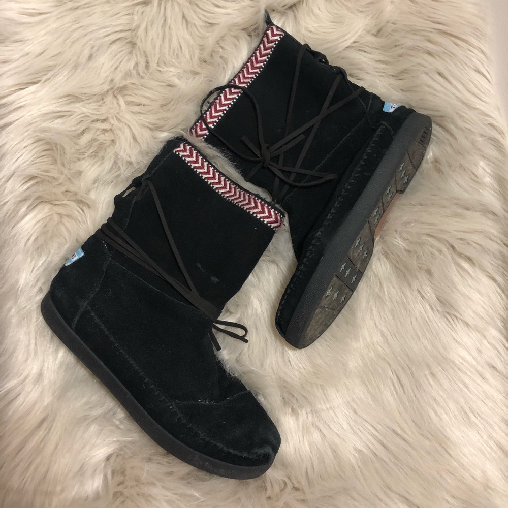 Toms booties sz 7
