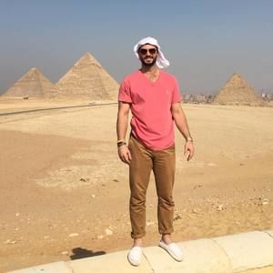 Meet your Posher, Hunter