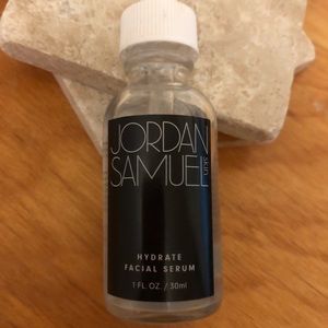 Hydrating Facial Serum