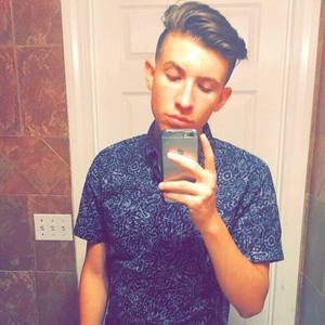 Meet your Posher, Camilo