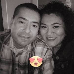 Meet your Posher, Magda yvette