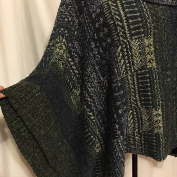 Free People Oversized warm pullover sweater S/P - Picture 4 of 8