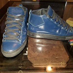 balenciaga heels blue