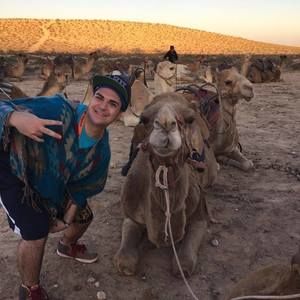 Meet your Posher, Keith