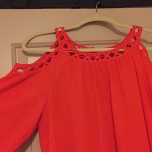 Daniel Rainn peep shoulder top in red/orange - M