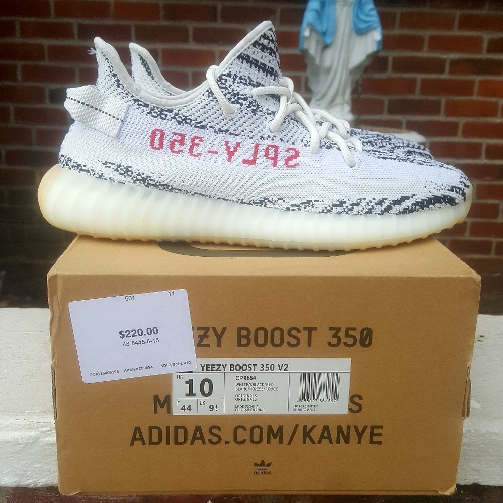 Yeezy 350 v2 zebra