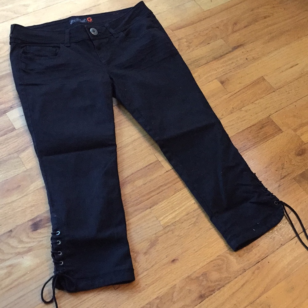 Guess pirate pants slim with tie calves