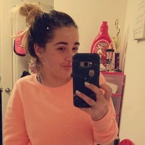 Meet your Posher, Kayla