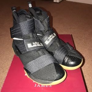 Lebron Soldiers 10 SFG