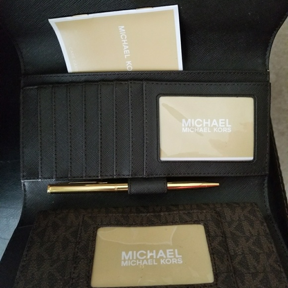 Michael Kors Set - Picture 2 of 2