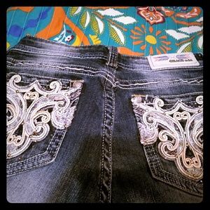 Grace in LA jeans size 27