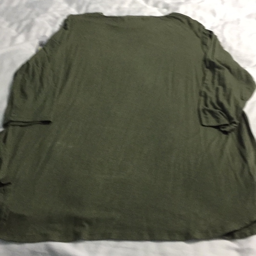 Top - Picture 3 of 3