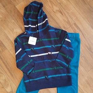 Hooded sweatshirt