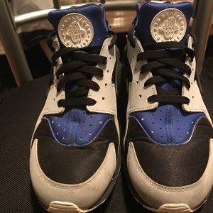 Nike huaraches custom 11.5 size