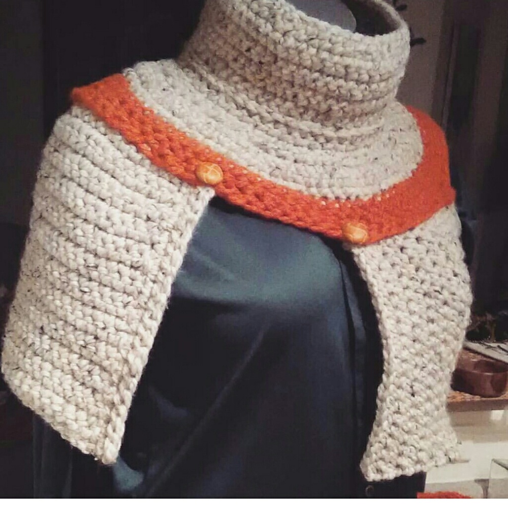 Crotçhet Sweater Vest