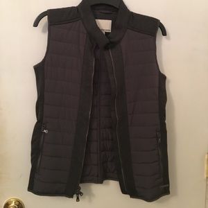 calvin klein vest - new without tags