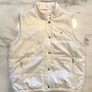Old Navy Puffer Vest. Ivory. Women’s medium.