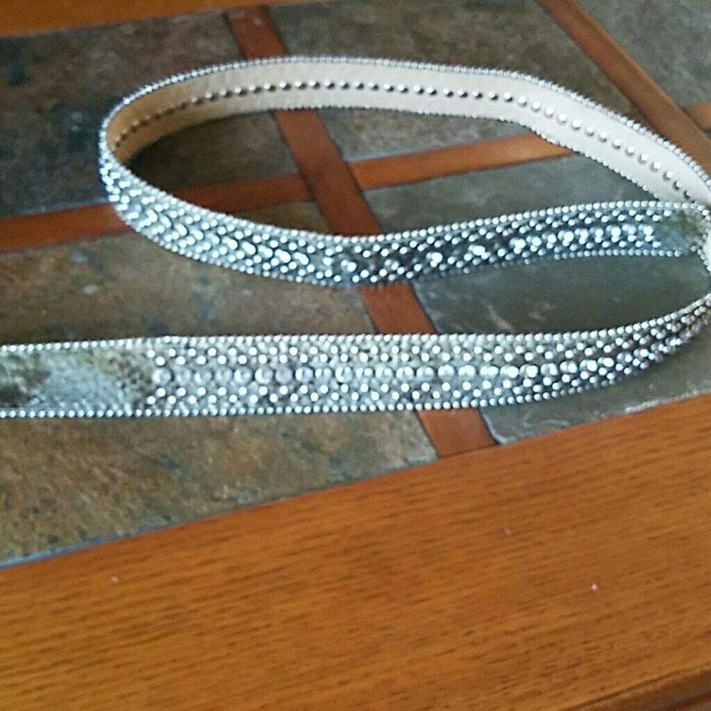 Maurices belt