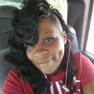 Meet your Posher, Kimberly