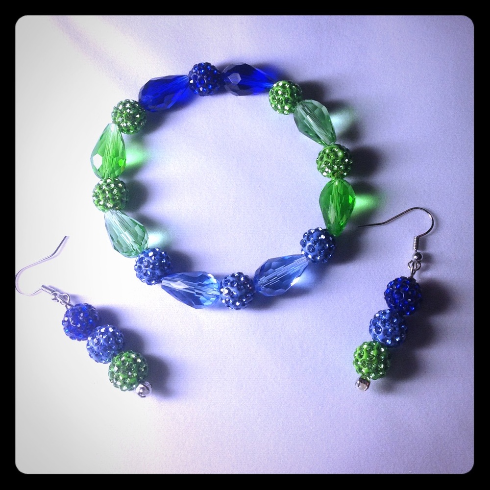 Bracelet set - New