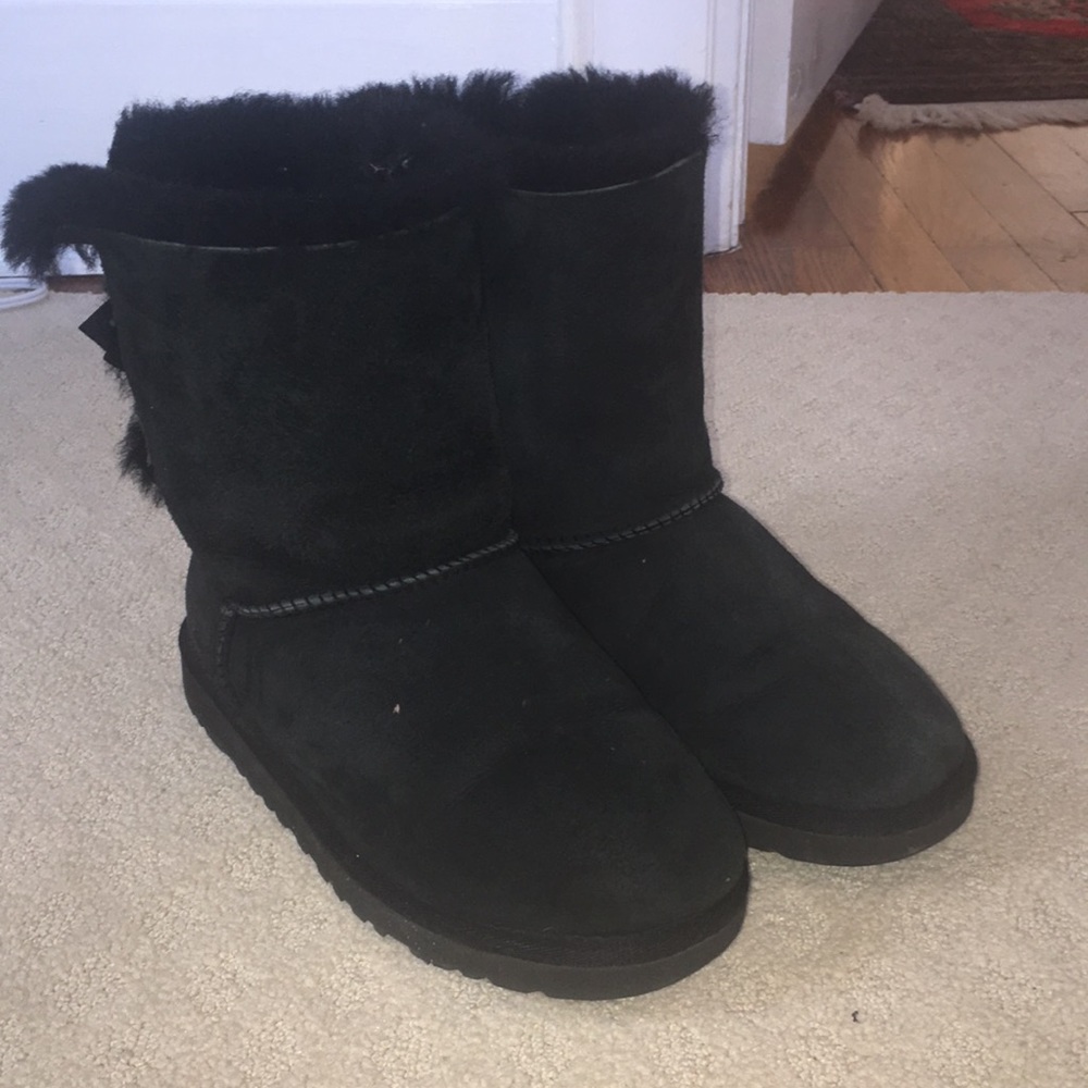 Black Bailey Bow Uggs