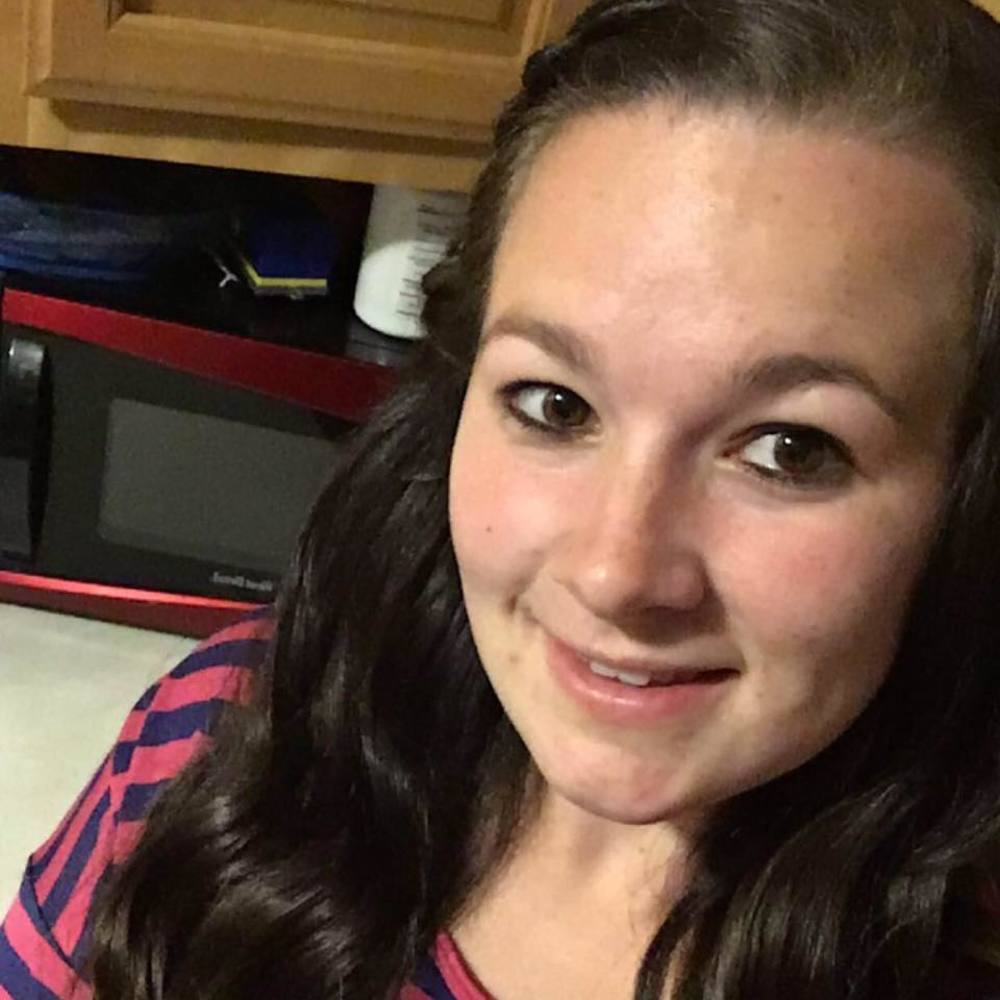 Meet your Posher, Kayla