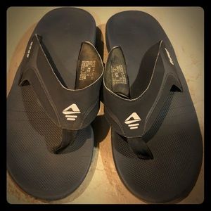Reef flip flops