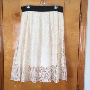 LuLaRoe Lola skirt