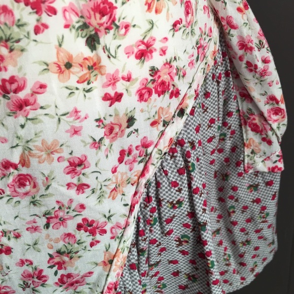 Lulumari Floral Embroidered Dress Size Small - Picture 5 of 7