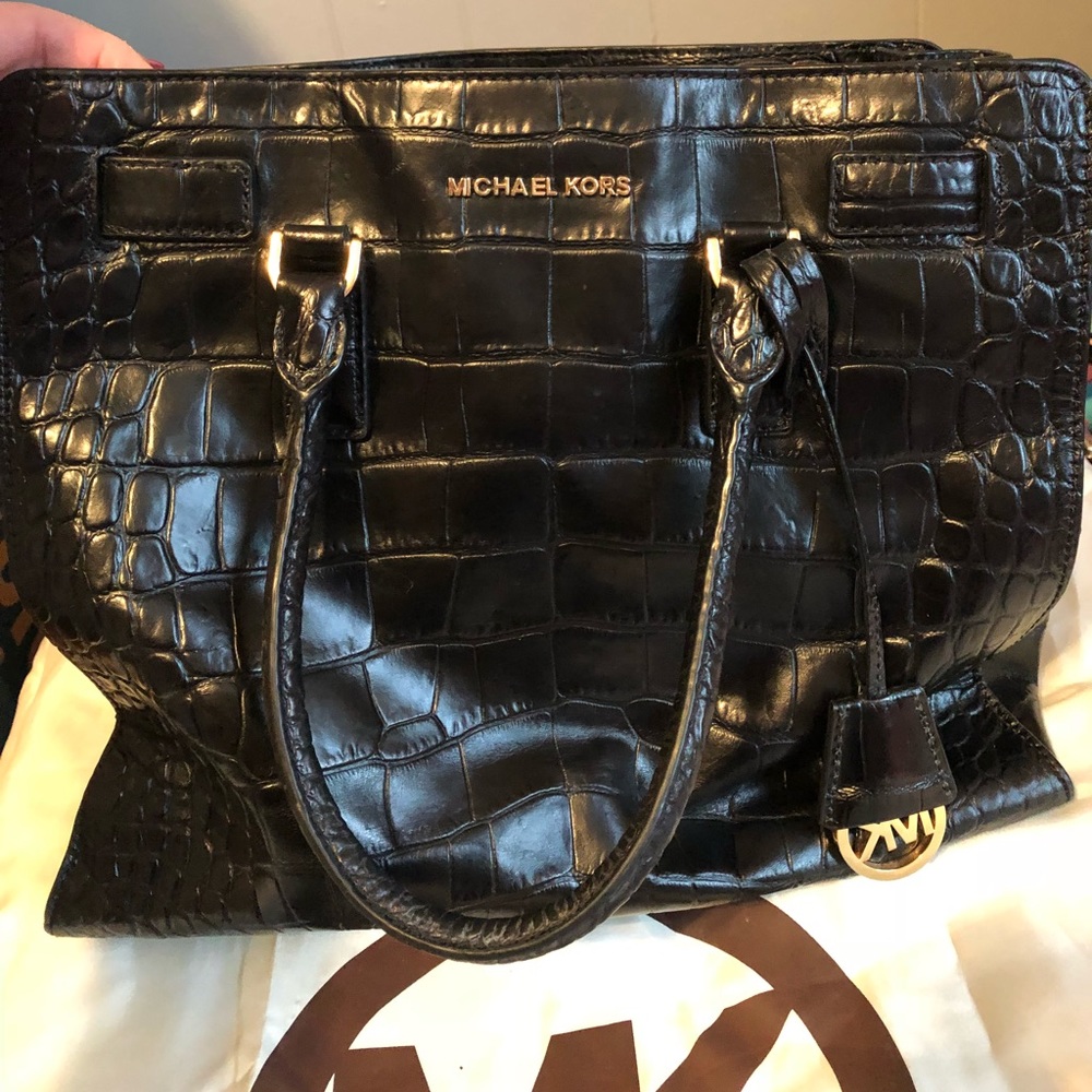 MK large purse