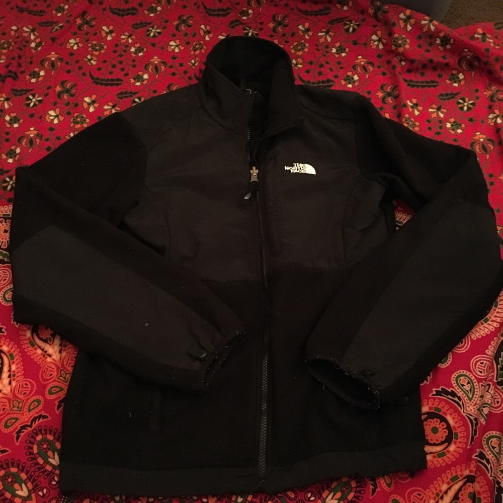 • North Face Fleece •