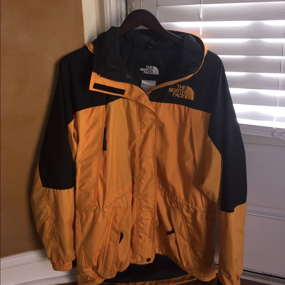 WOMENS SNOW/ RAIN COAT!!