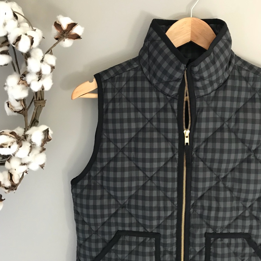 NWT J. Crew Black Grey Quilted Puffer Vest XS - Picture 5 of 8