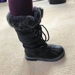 COLD WEATHER BOOTS