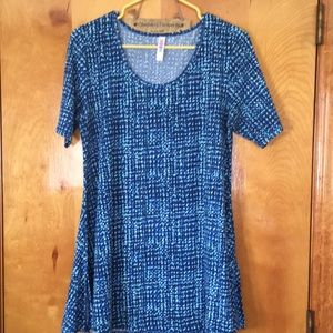 LuLaRoe perfect tee