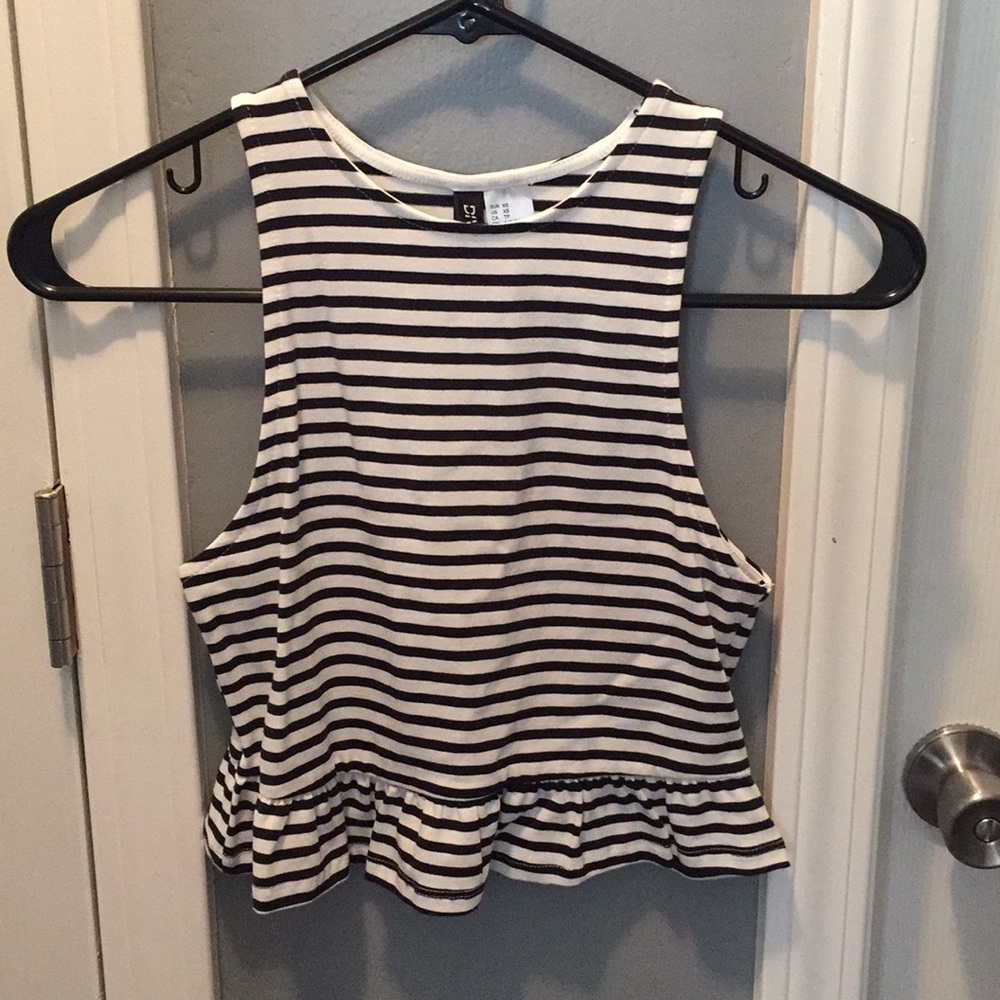 Crop top