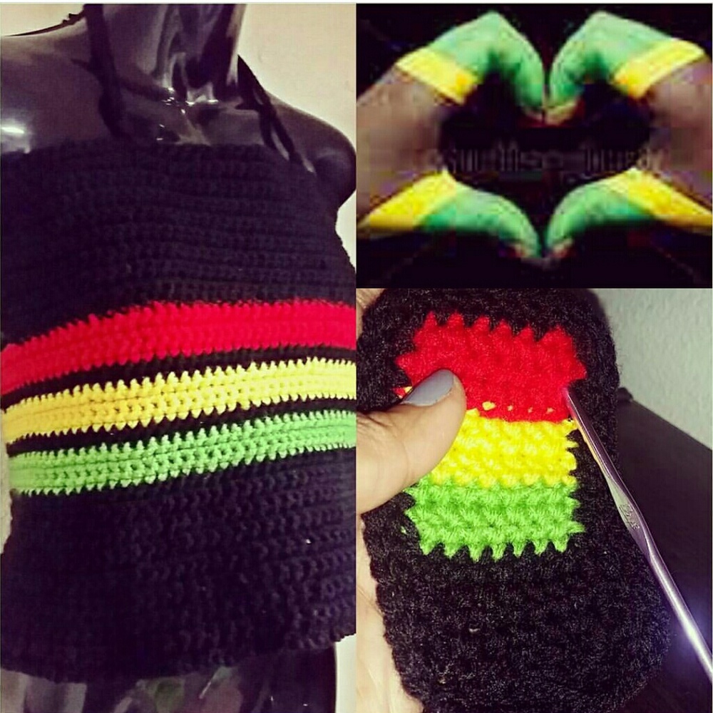 Crotçhet Halter Top