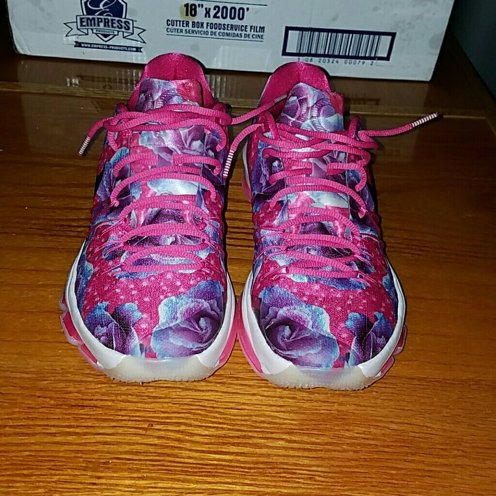 Nike Elite KD8 PRM "Aunt Pearls"