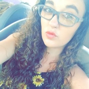 Meet your Posher, Anna nicole