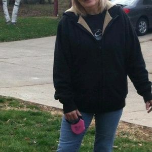 Meet your Posher, Lorie