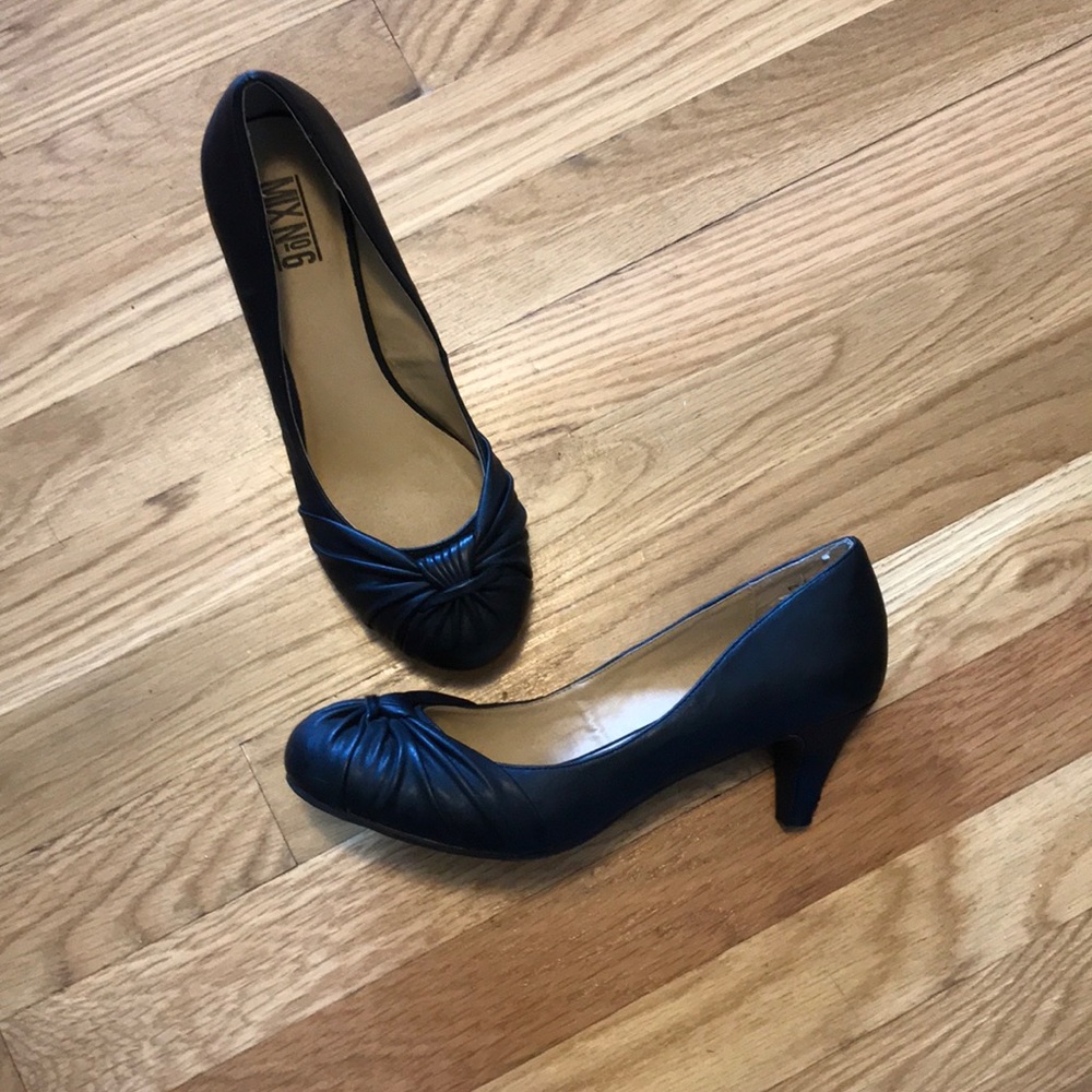 Black heels