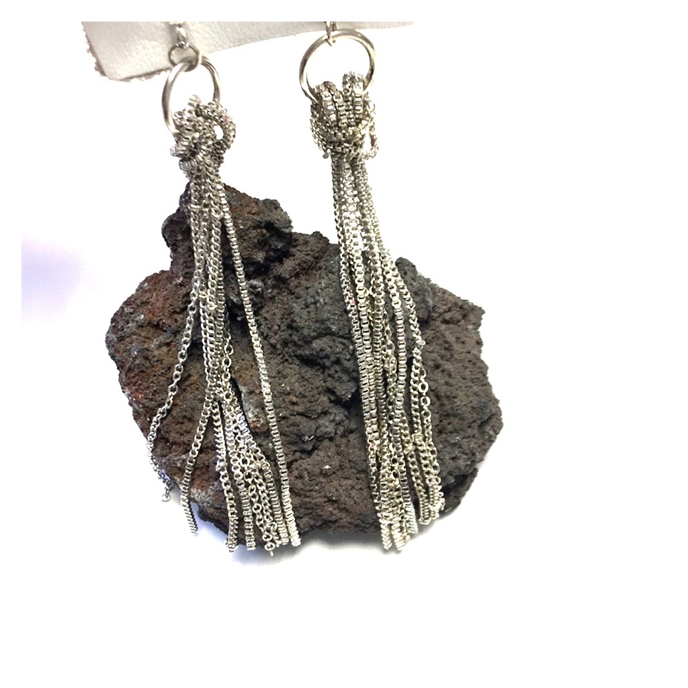 Urban Outfitters Silver Knotted Tassel Earrings - Picture 3 of 6