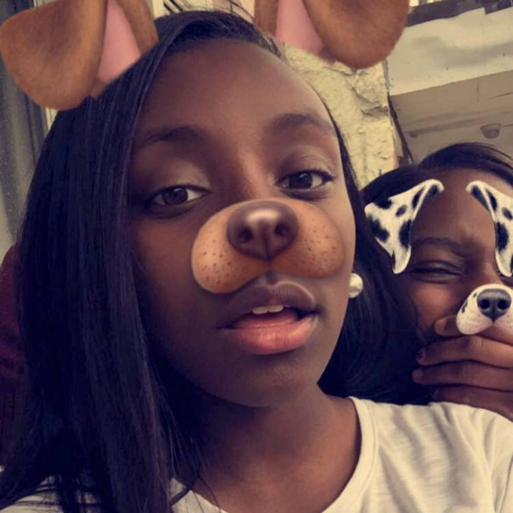 Meet your Posher, Andrea