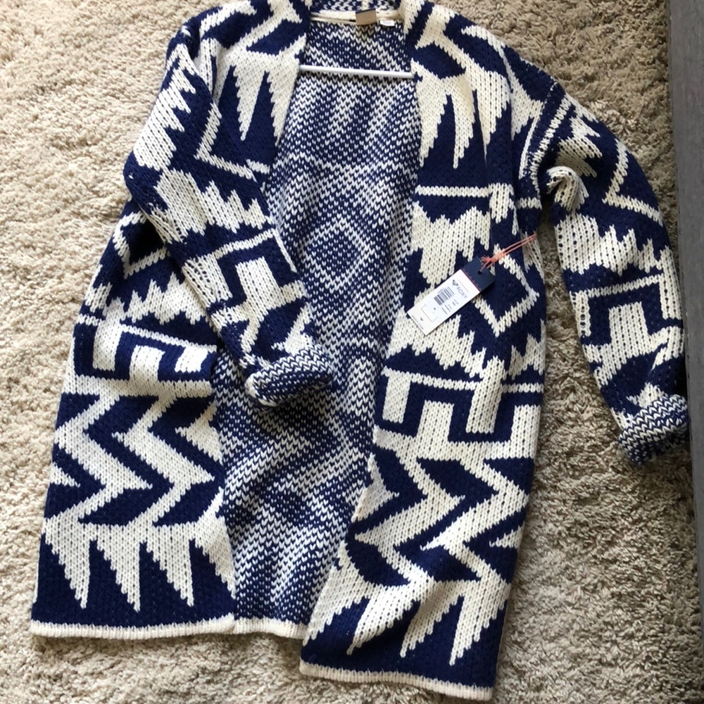 Roxy NWT Med wrap