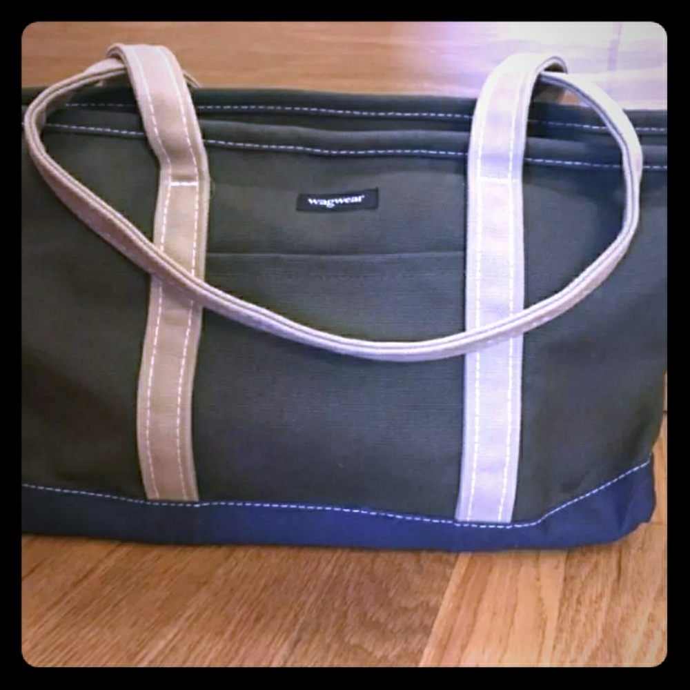 (SOLD) Wagwear Large Dog Tote