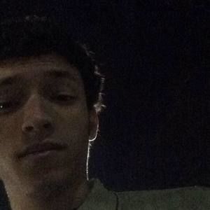 Meet your Posher, Dylan