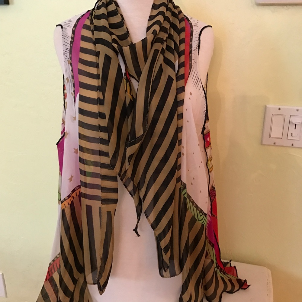 Beautiful Painted Vest w/Detachable Scarf