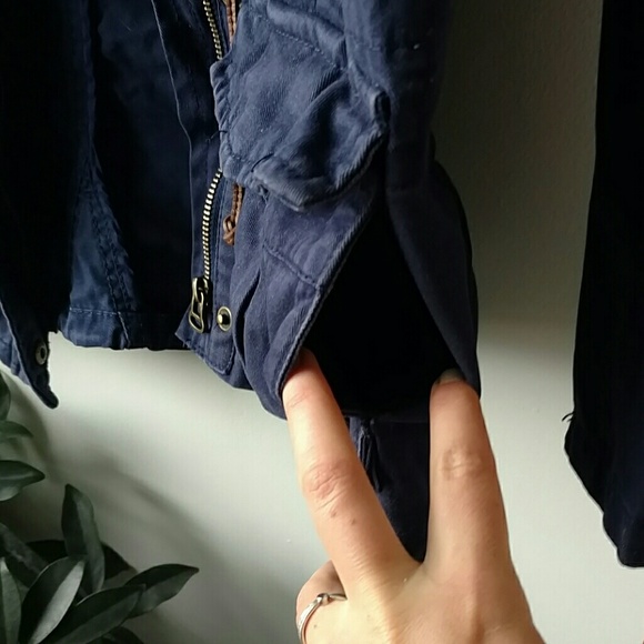 H&M Jacket - Picture 6 of 7