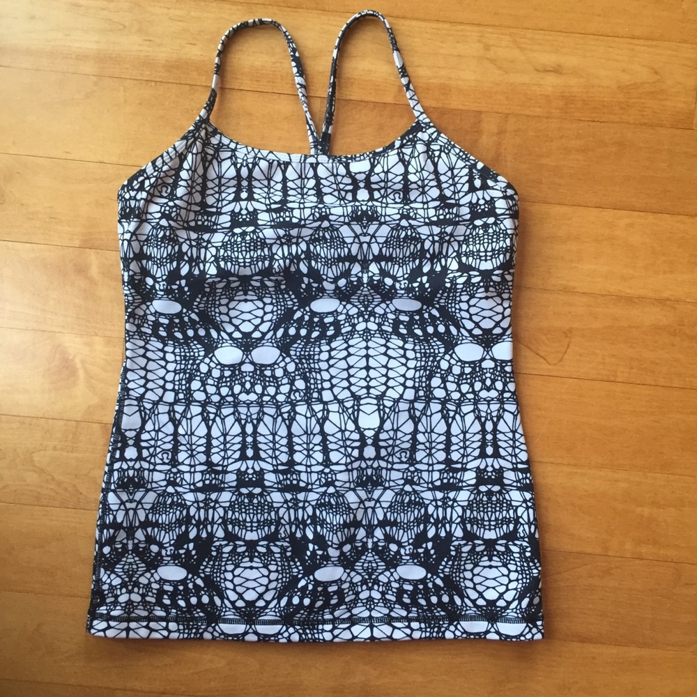 Lululemon Power Y tank